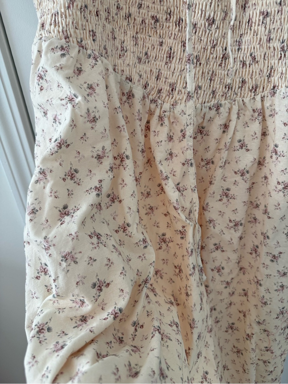 One Loved Babe Light Cream Smocked Floral Maxi Dress 1X - Picture 4 of 9